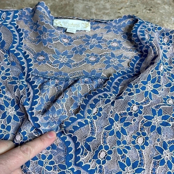 Suzanne Betro top, beach cover, 2X see thru lace top,floral,bell,scalloped hem - Picture 13 of 15